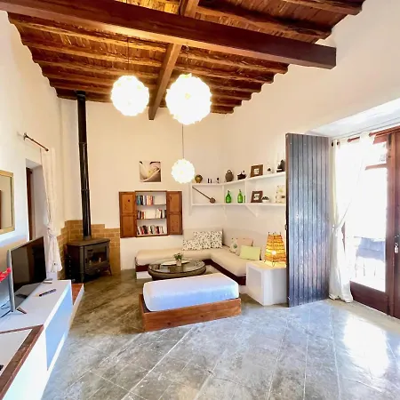 El Palau Villa