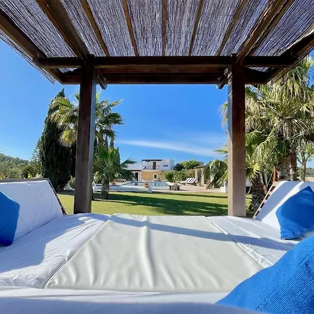 El Palau Villa