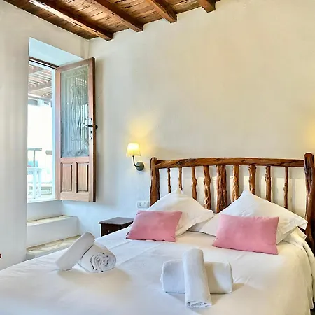 El Palau Villa *